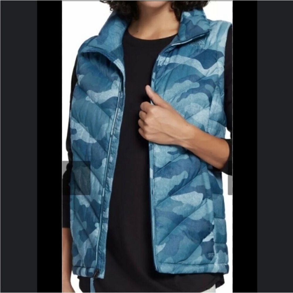 The North Face Women's Alpz 2.0 Down Vest Size Large Down and Waterfowl Feathers